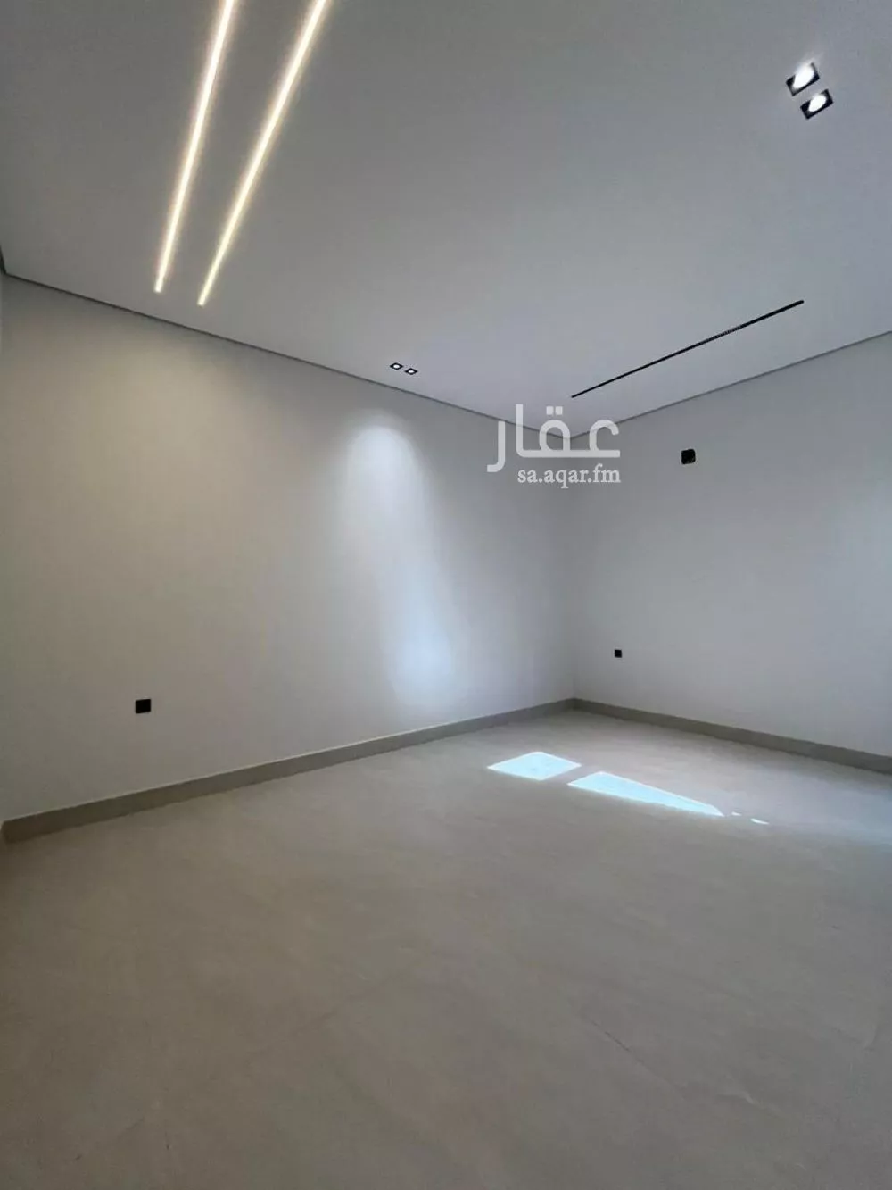 4 bedroom floor in Riyadh 10