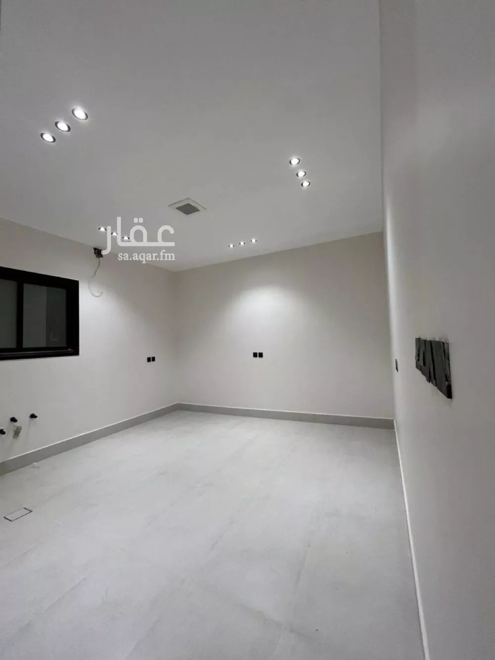5 bedroom floor in Al Janadriyah 6