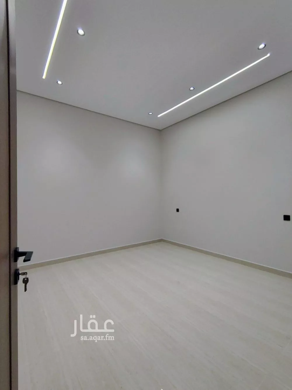 3 bedroom floor in Al Hazm 3