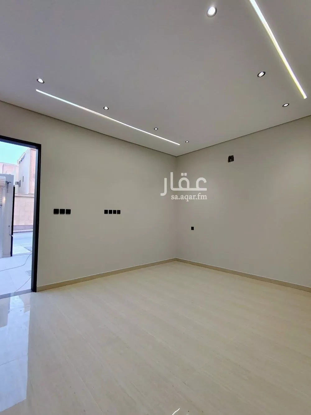 3 bedroom floor in Al Hazm 9