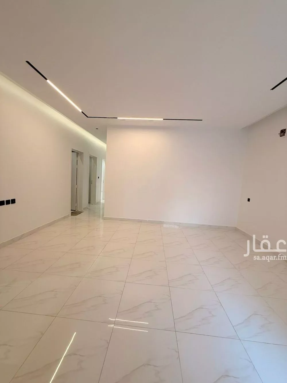 دور 4 غرف في السويدي 16