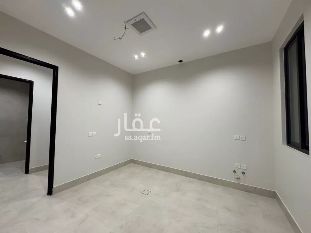 دور 3 غرف في العارض 7
