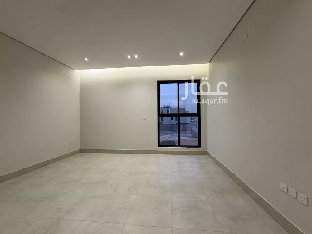 دور 3 غرف في العارض 9