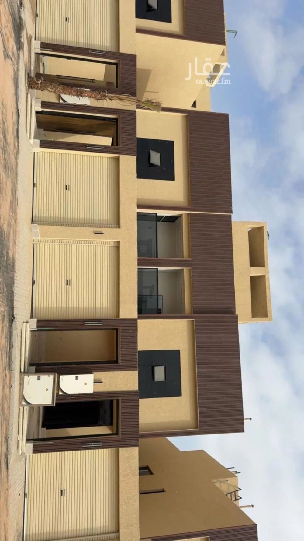 4 bedroom floor in Dirab 8
