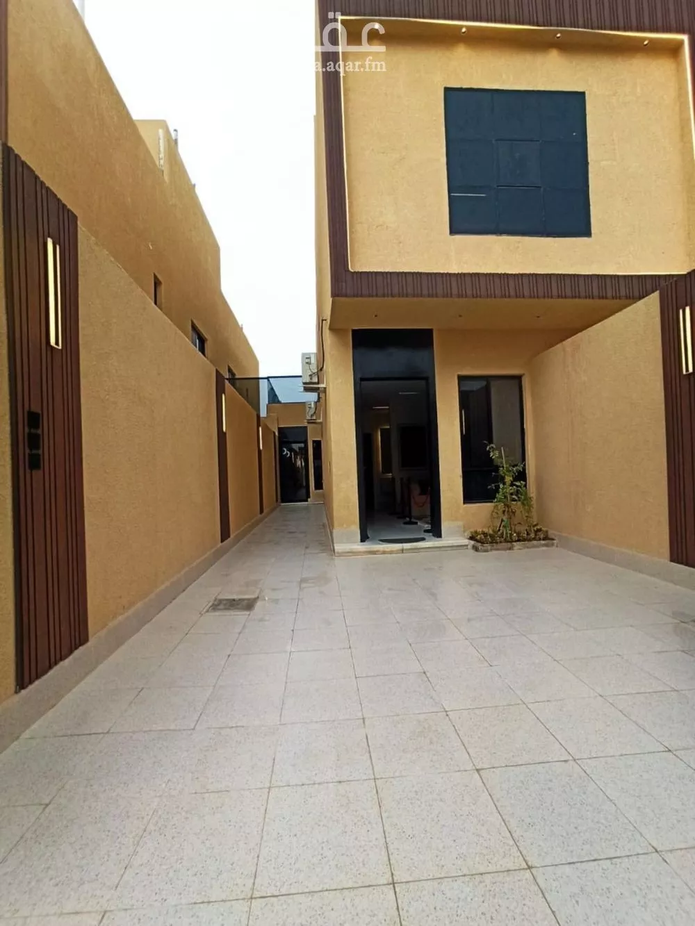 4 bedroom floor in Dirab 9