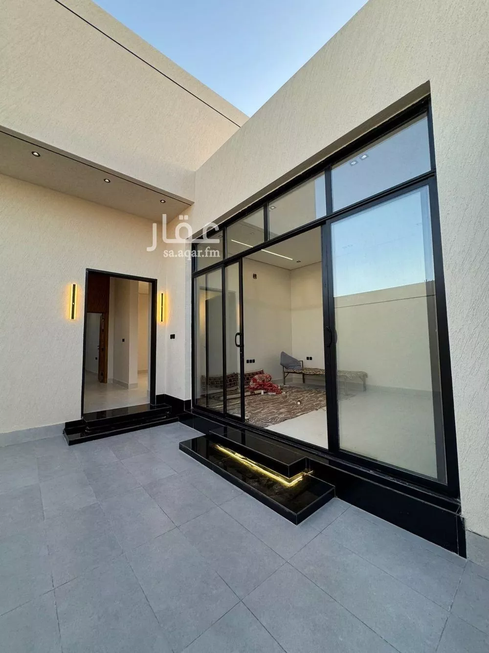 5 bedroom floor in Dahiat Namar 12