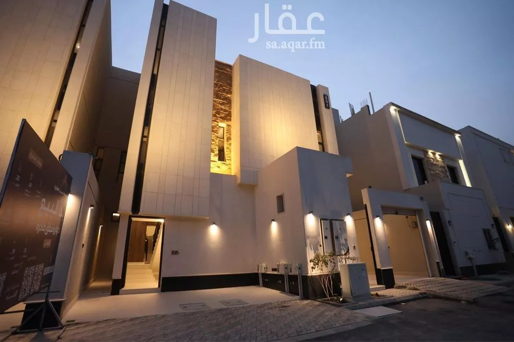 5 bedroom floor in Al Maizilah 14