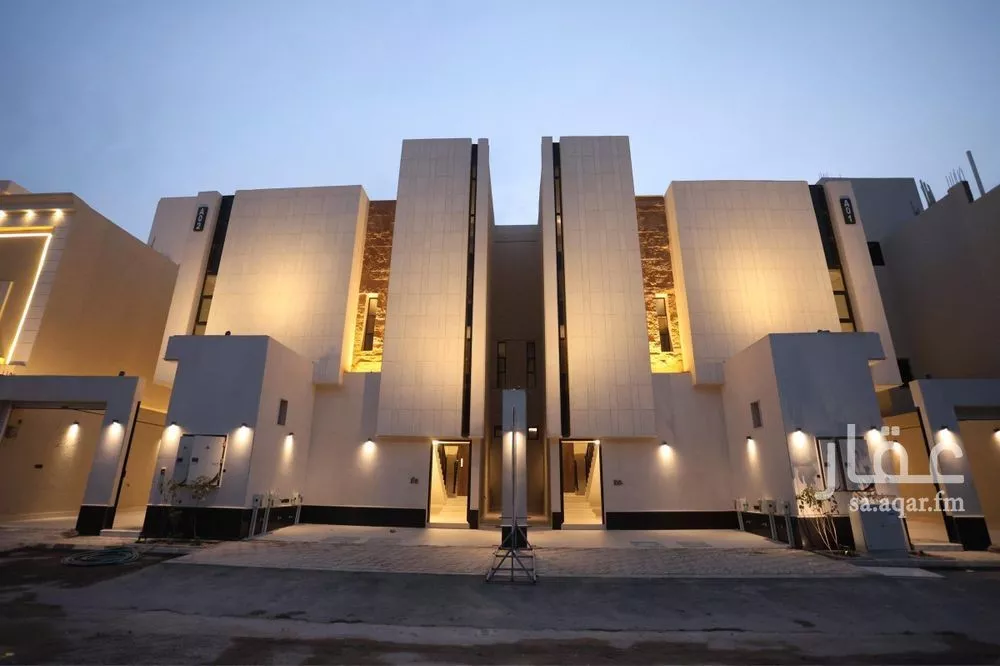 5 bedroom floor in Al Maizilah 9