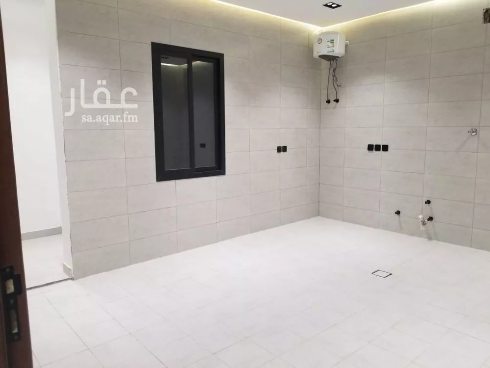 دور 4 غرف في احد 16
