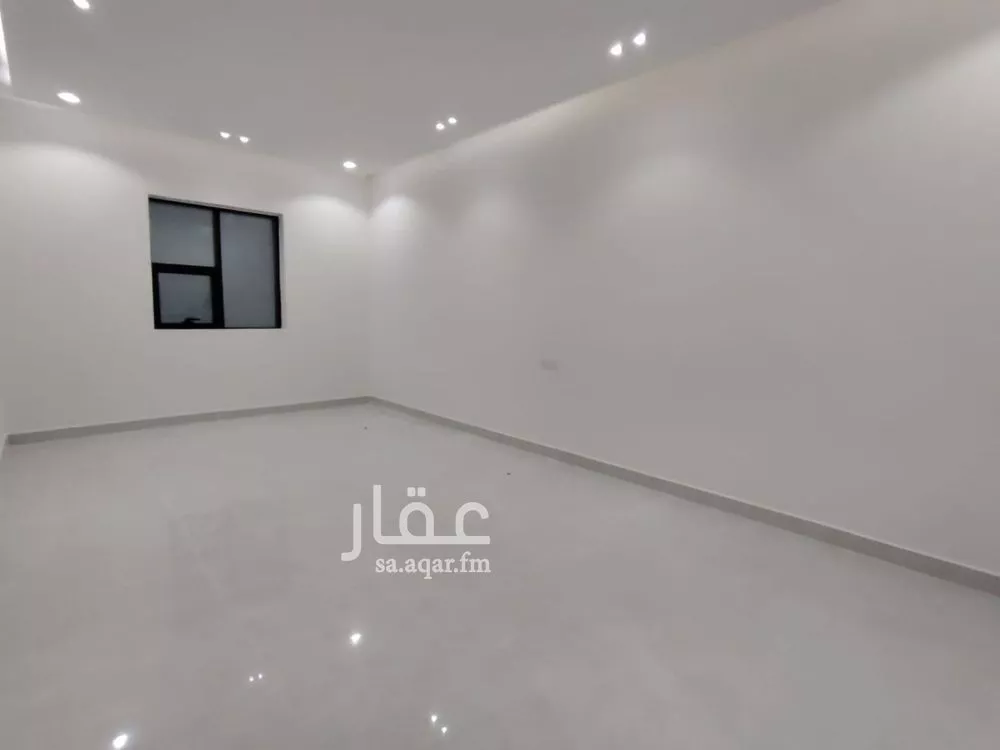 دور 5 غرف في العريجاء الغربية 12