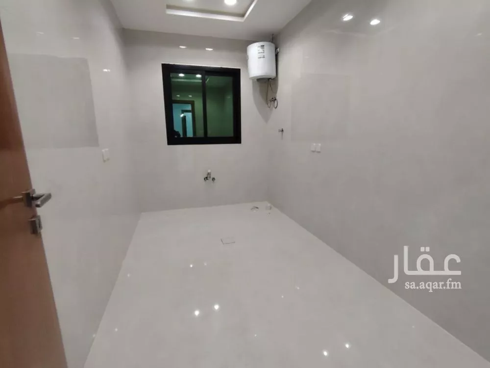 دور 5 غرف في العريجاء الغربية 14