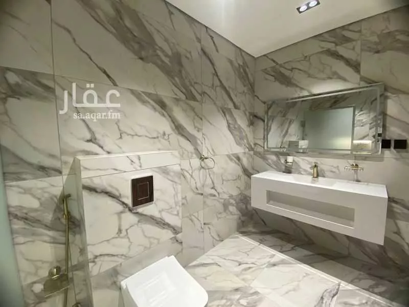 4 bedroom villa in Al Sawari, Jeddah 11