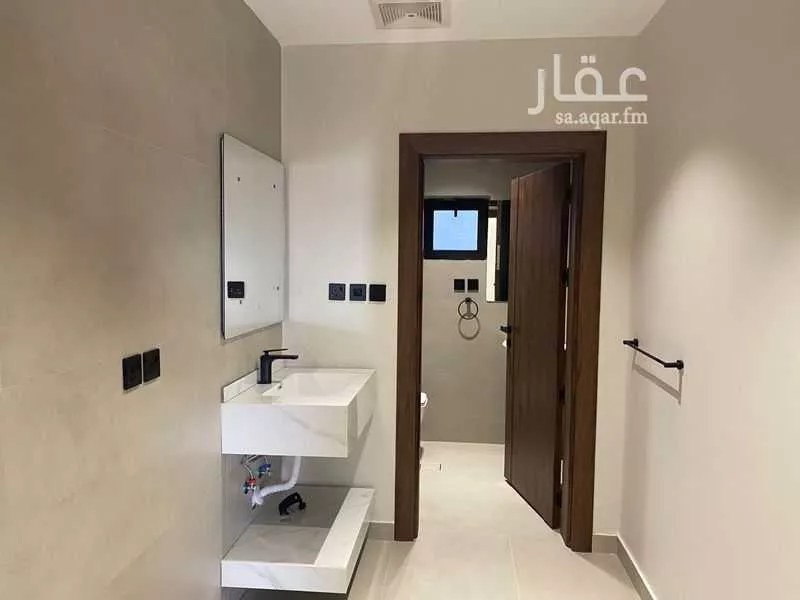 4 bedroom villa in Al Sawari, Jeddah 23