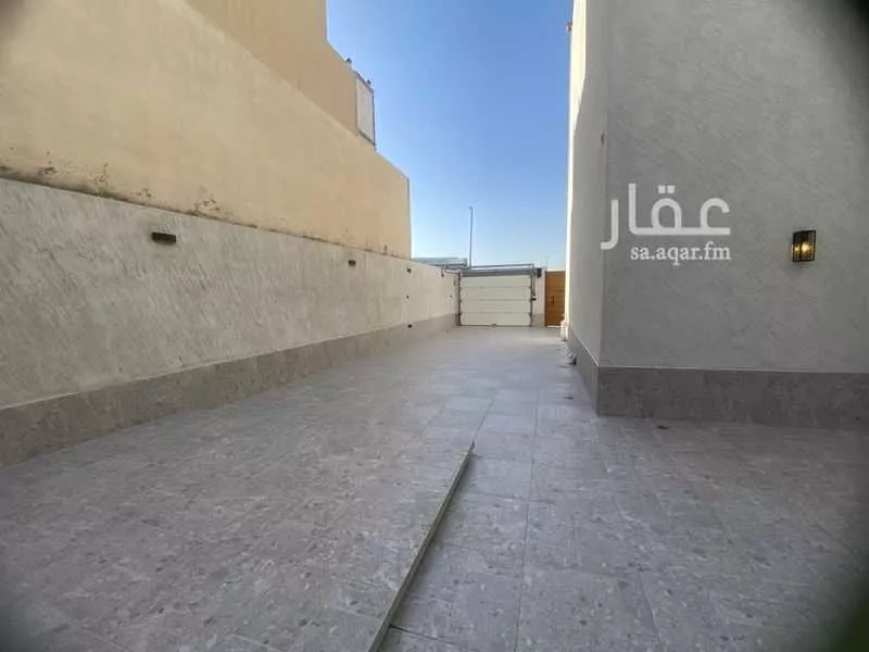 4 bedroom villa in Al Sawari, Jeddah 25