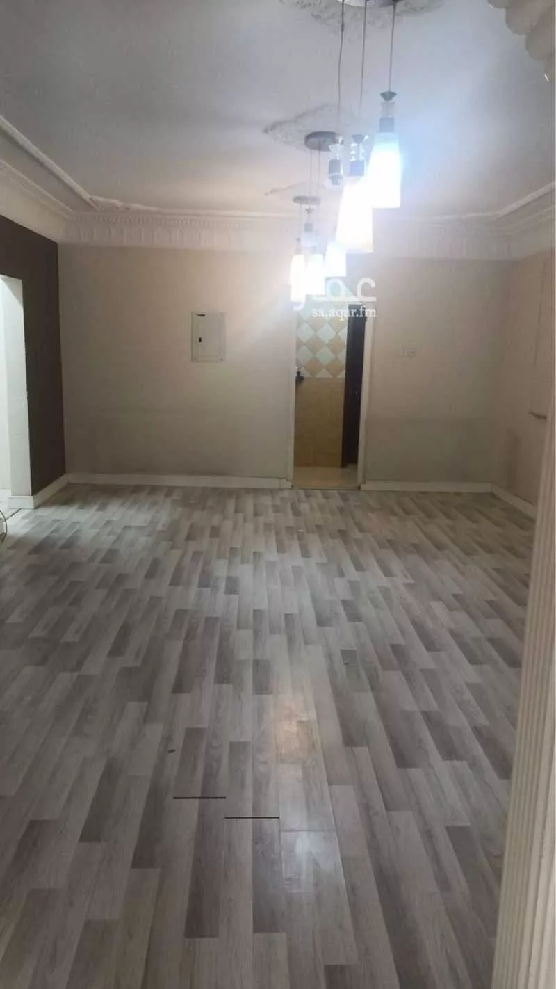 3 bedroom floor in Al Olaya 2