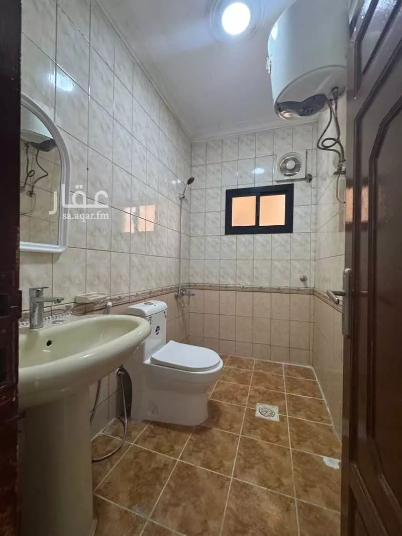 2 bedroom office in Al Safa, Jeddah 3