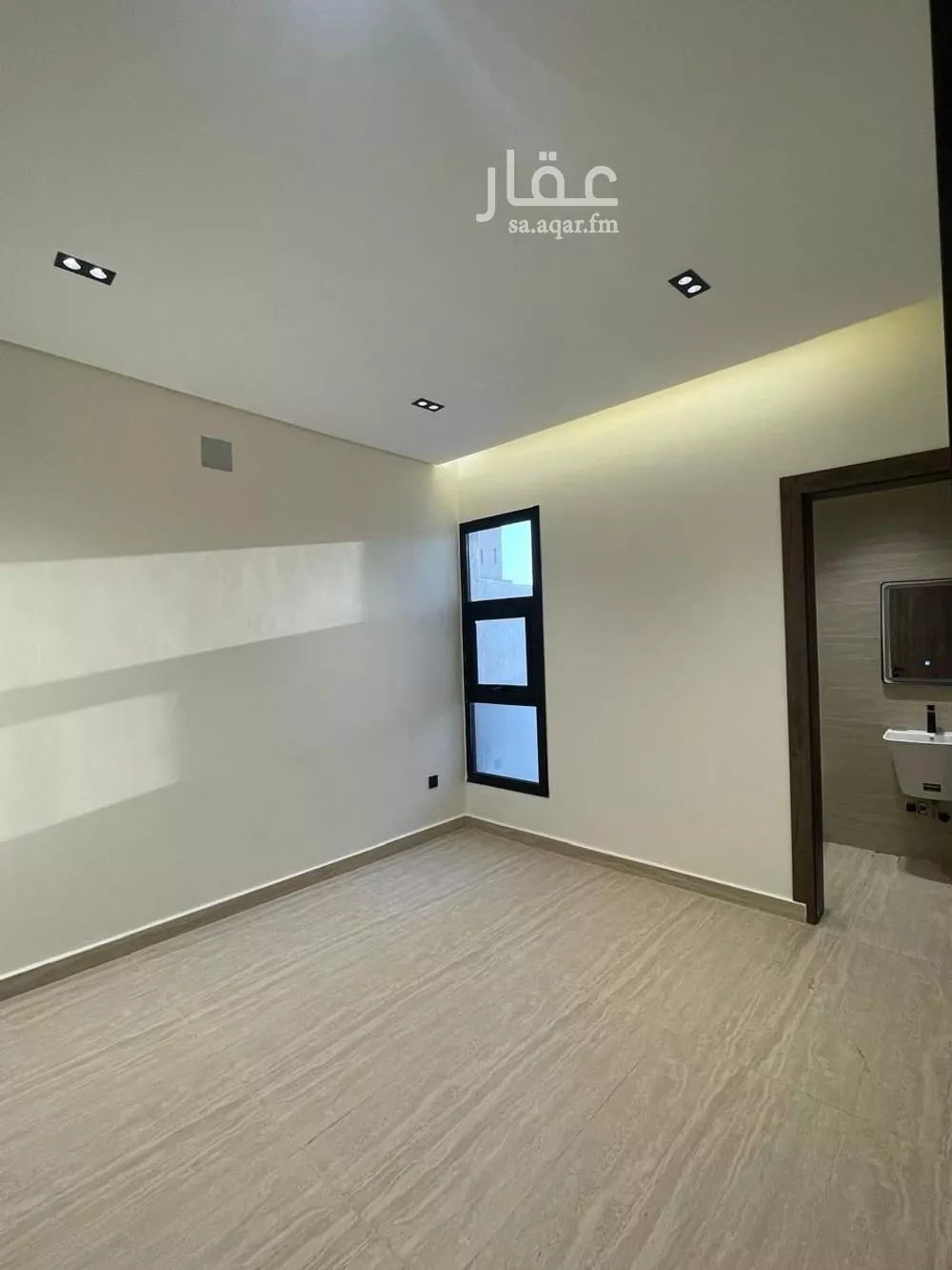 3 bedroom floor in As Suwaidi Al Gharabi 5