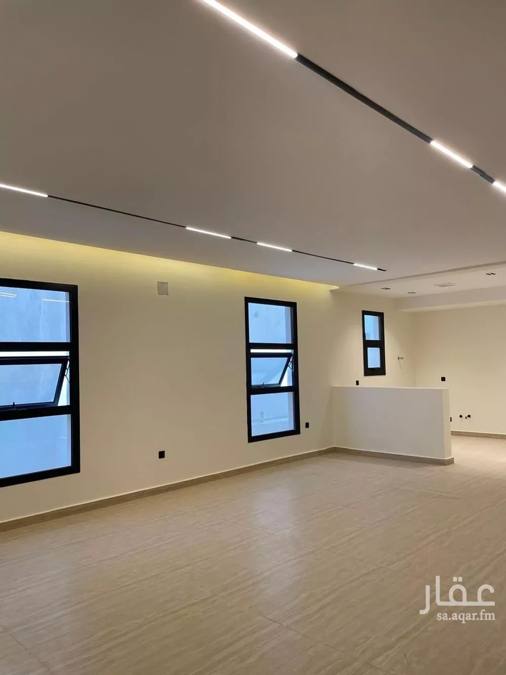 3 bedroom floor in As Suwaidi Al Gharabi 7