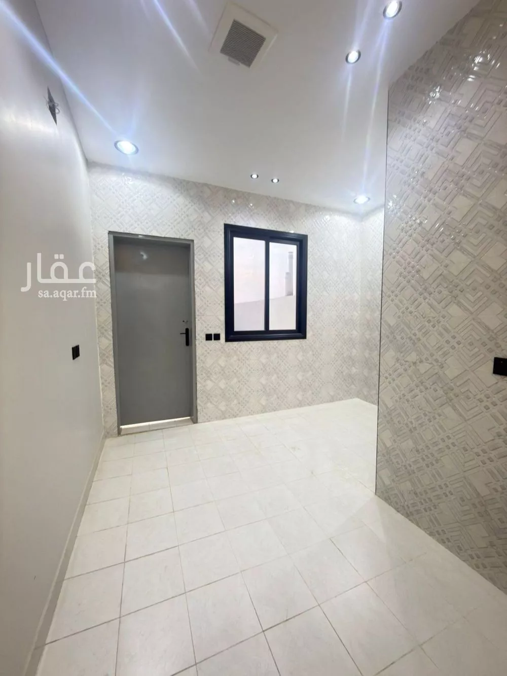 6 bedroom floor in Dhahrat Namar 22