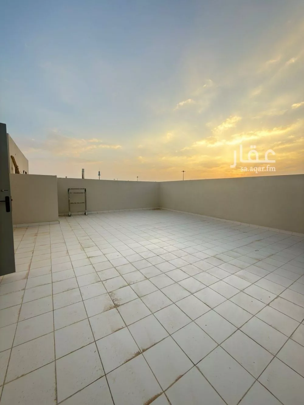 6 bedroom floor in Dhahrat Namar 24