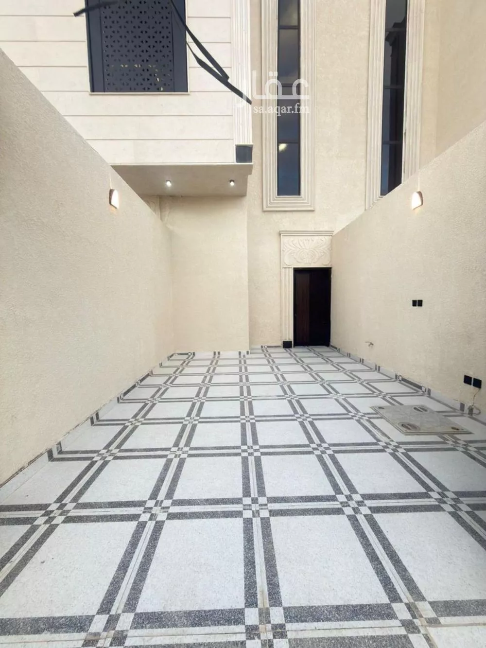 6 bedroom floor in Dhahrat Namar 4