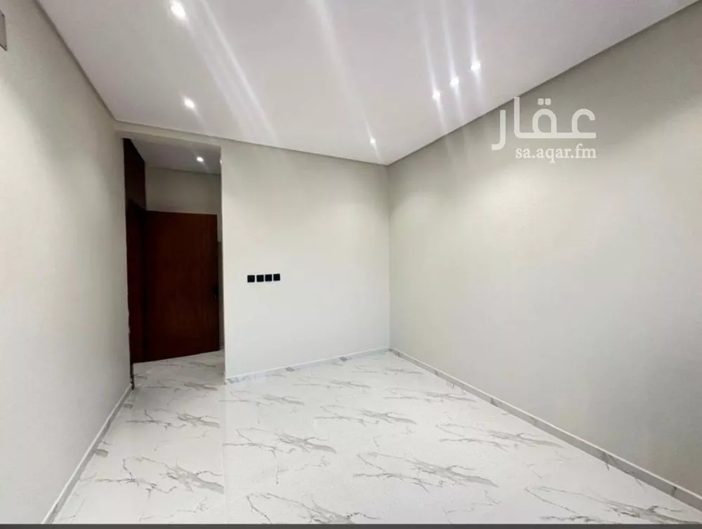 دور 4 غرف في الحزم 17