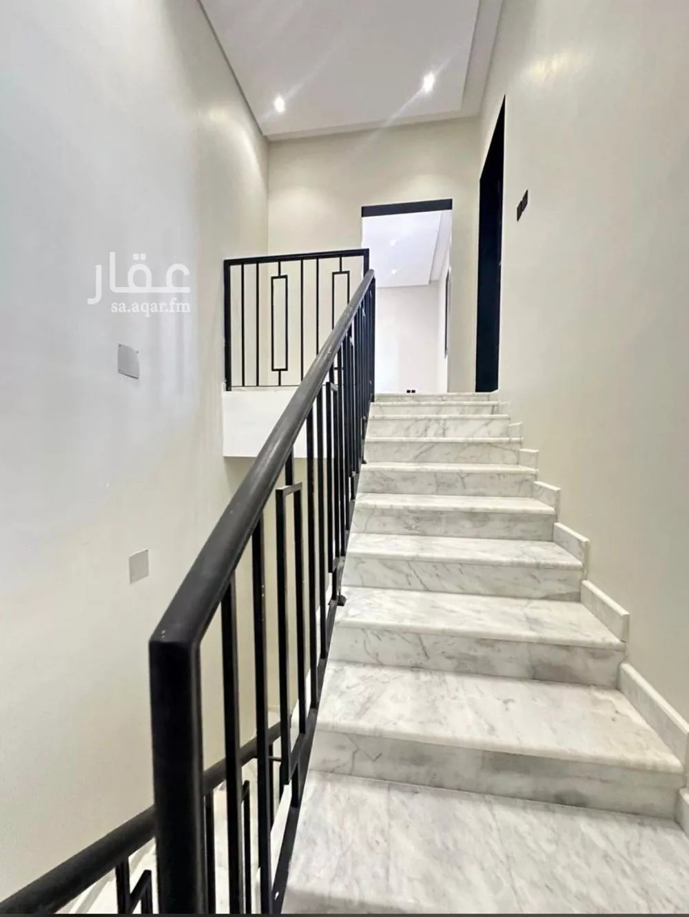 دور 4 غرف في الحزم 8