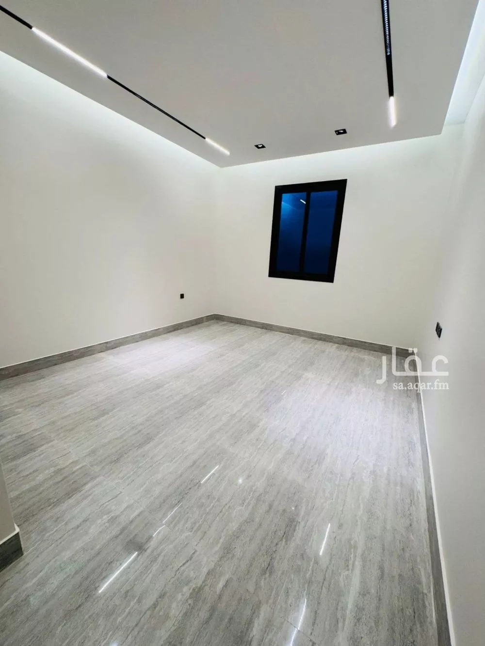 4 bedroom floor in Al Rimal 20