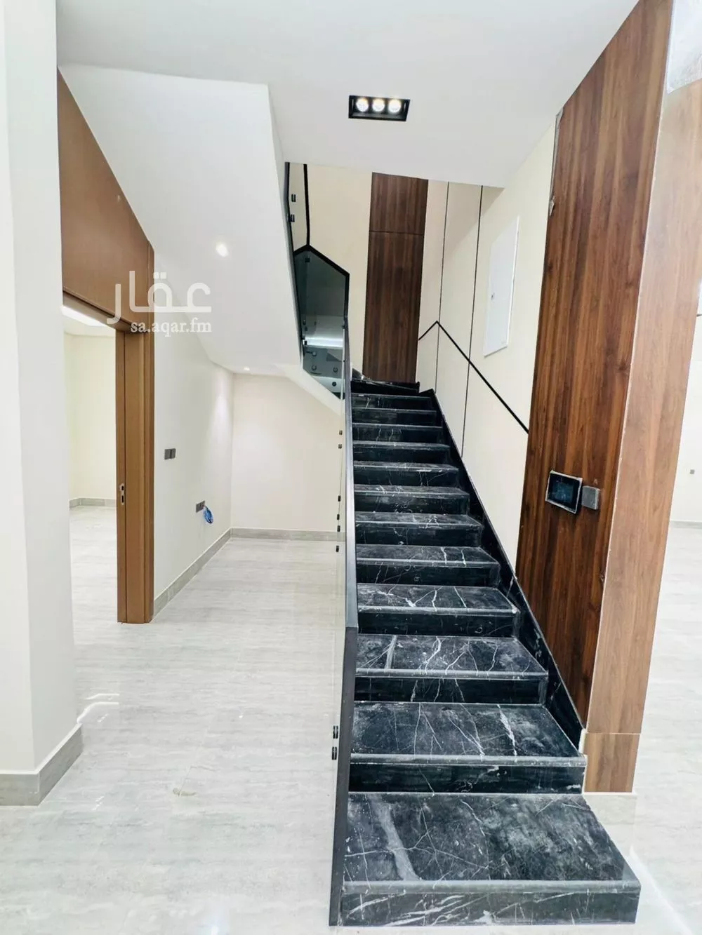 4 bedroom floor in Al Rimal 9