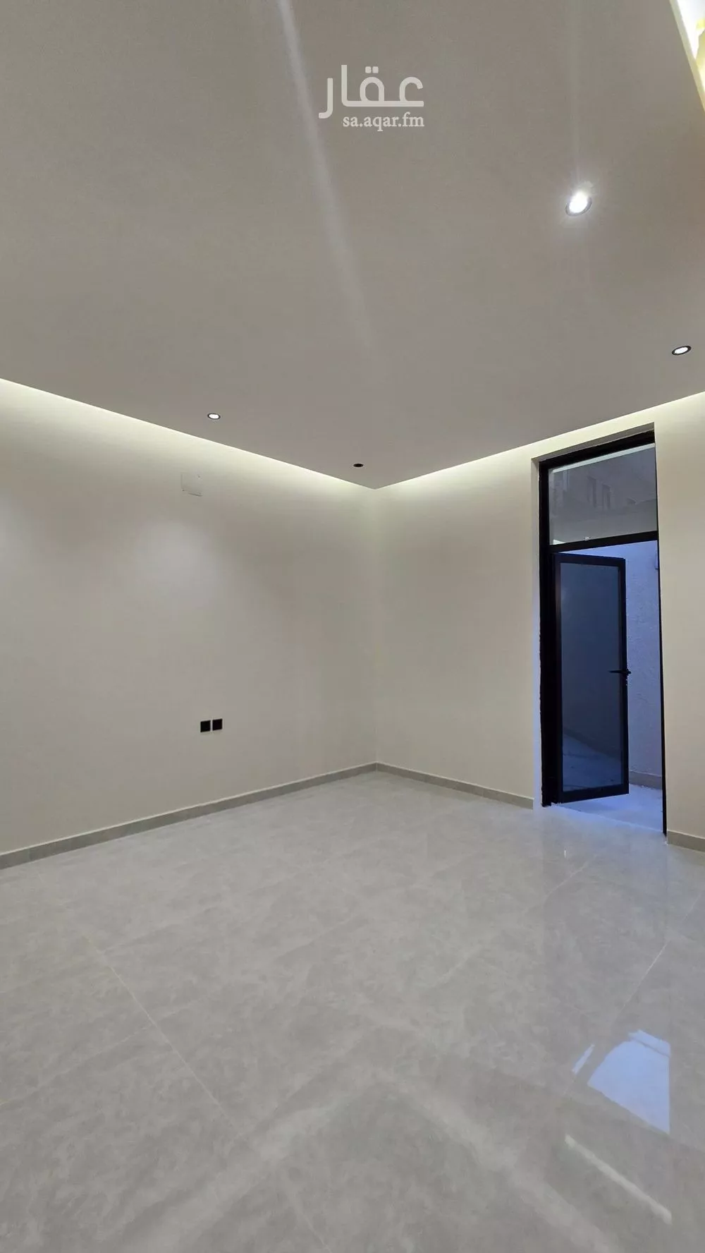 3 bedroom floor in Dirab 5
