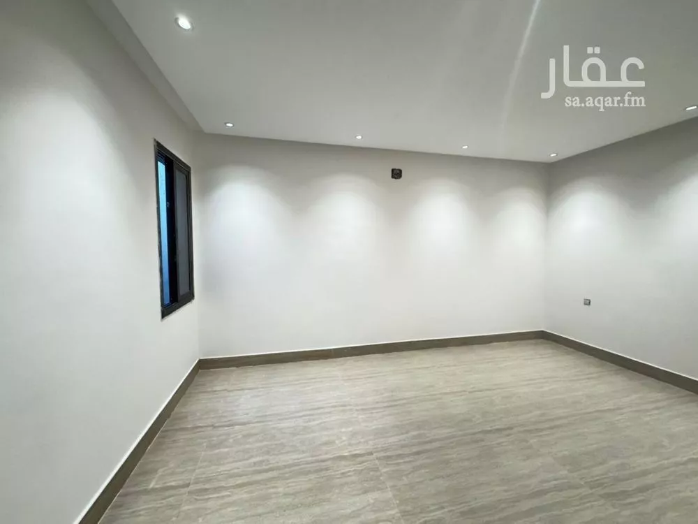 3 bedroom floor in Tuwaiq 14