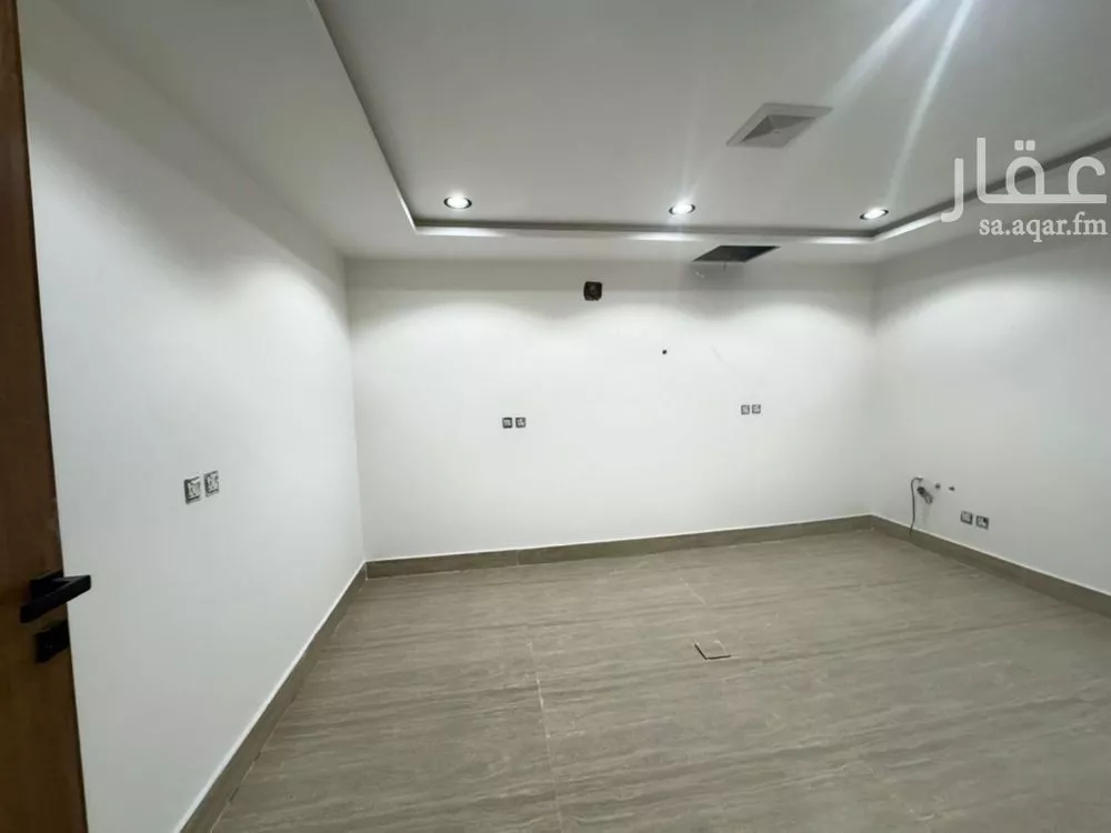 3 bedroom floor in Tuwaiq 18