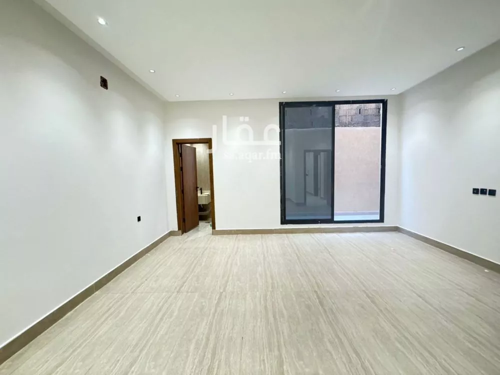 3 bedroom floor in Tuwaiq 19