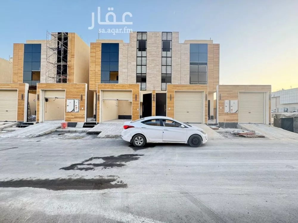 3 bedroom floor in Tuwaiq 20