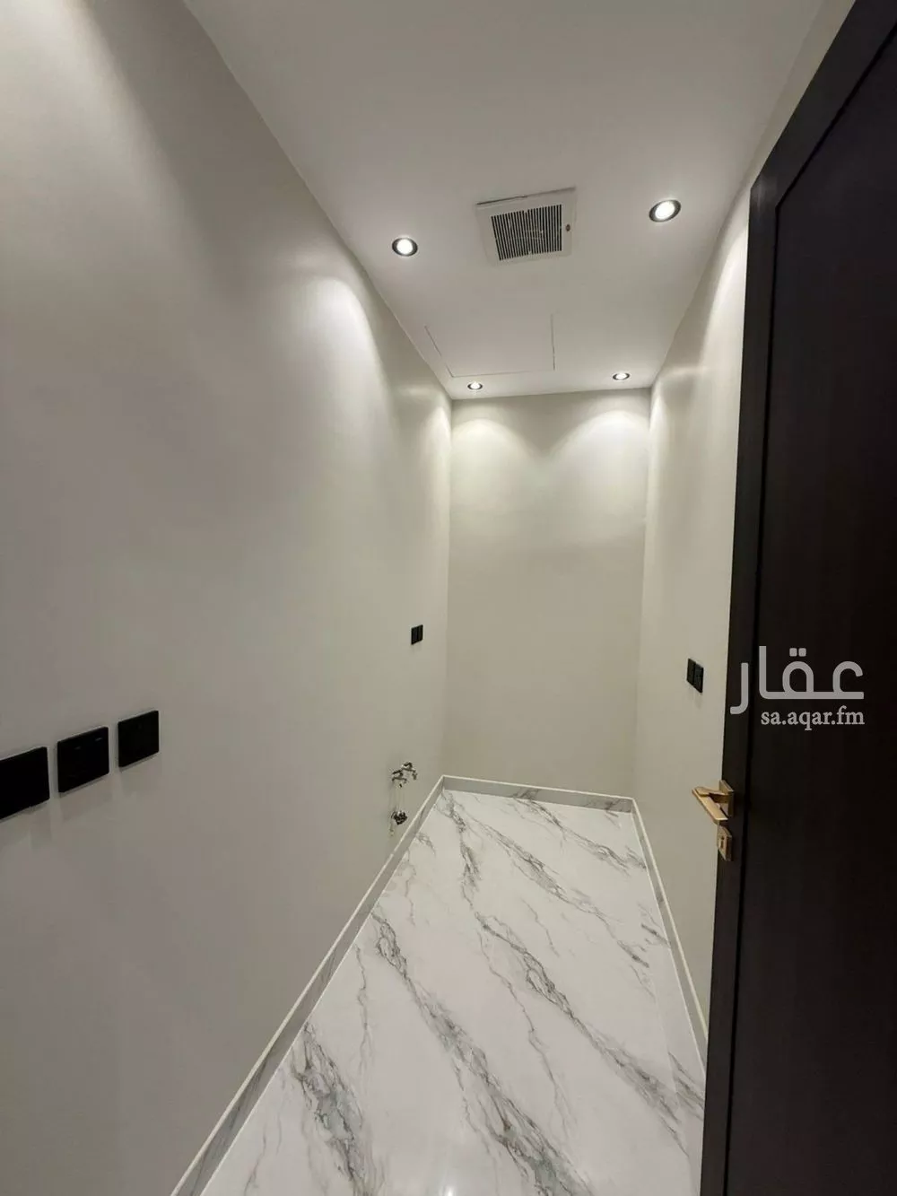 دور 3 غرف في السويدي 15