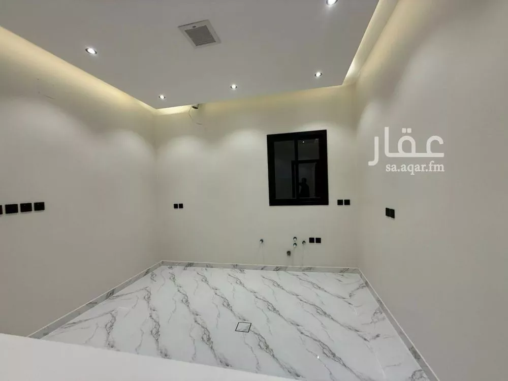 دور 3 غرف في السويدي 8