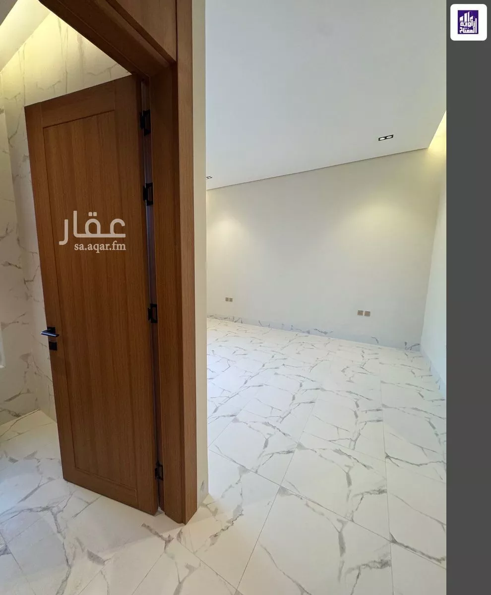 دور 2 غرف في العارض 9