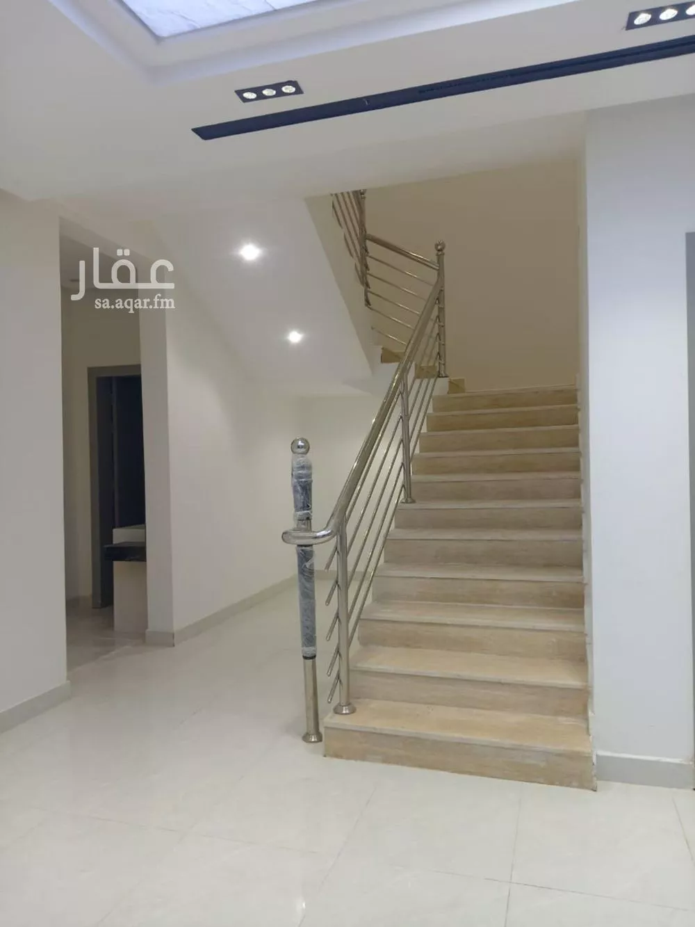 3 bedroom floor in Badr 5