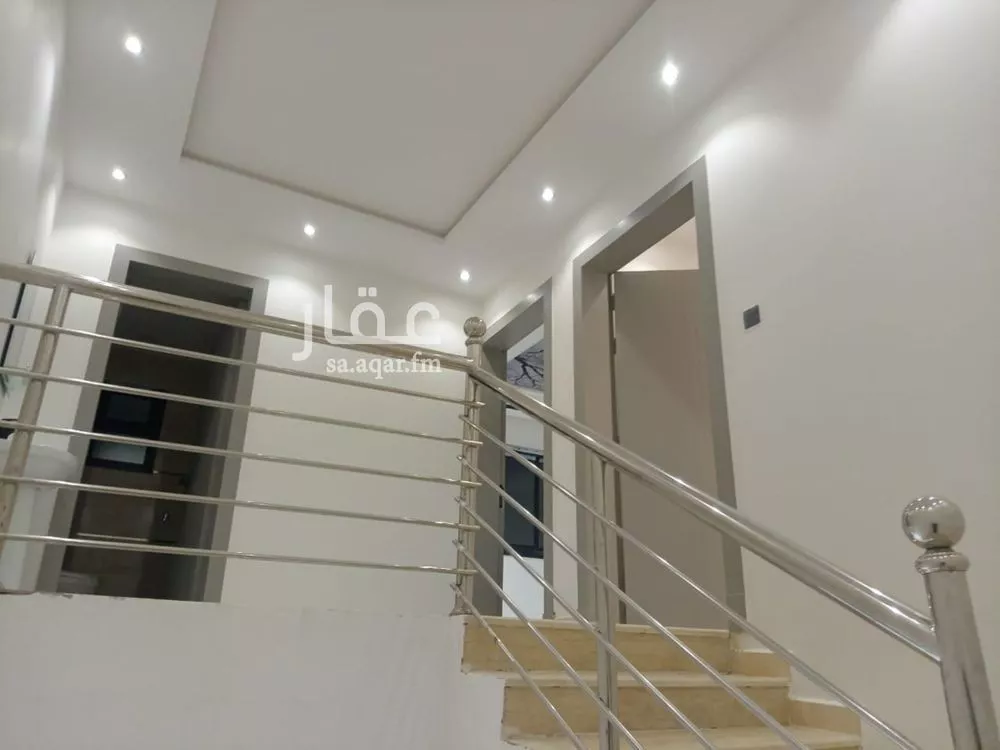 3 bedroom floor in Badr 6