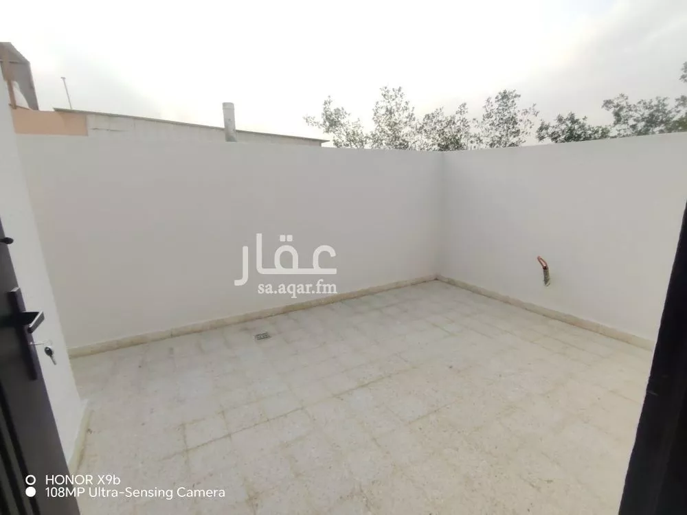 6 bedroom floor in As Suwaidi 15