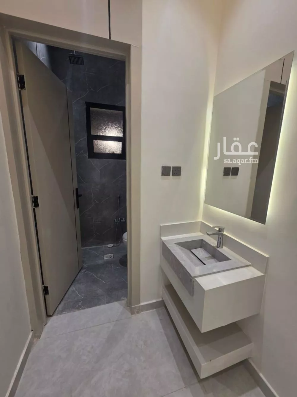 دور 5 غرف في احد 12