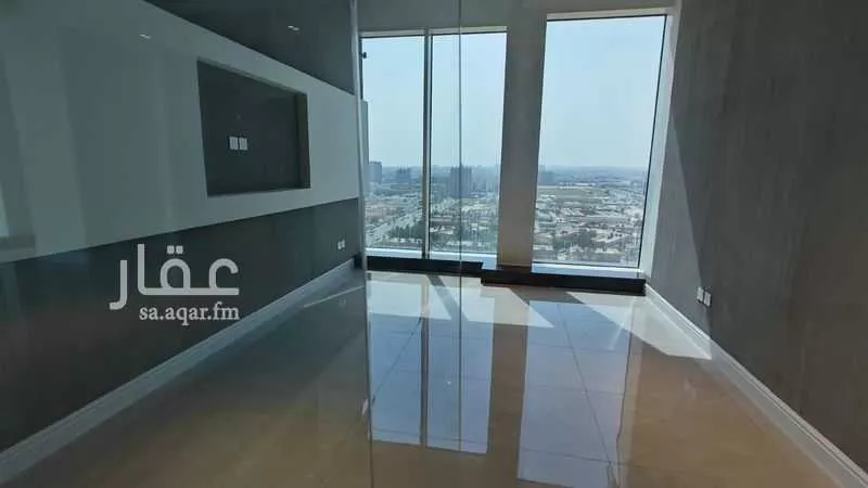 5 bedroom office in Al Corniche, Eastern Province 8