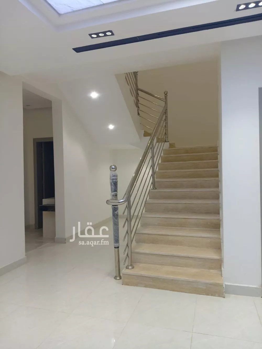 3 bedroom floor in Badr 5