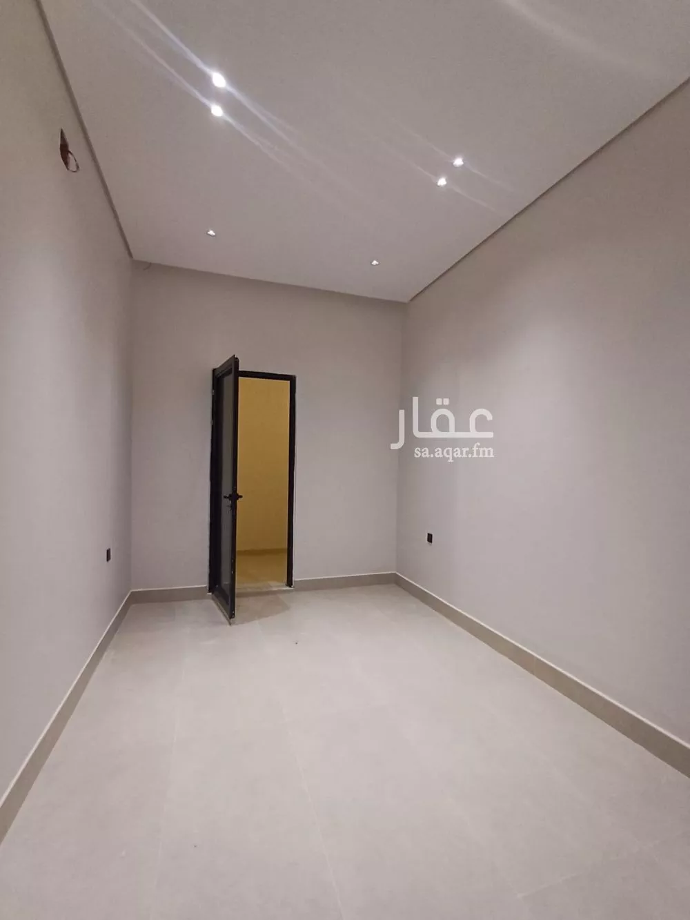 6 bedroom floor in Al Rimal 15