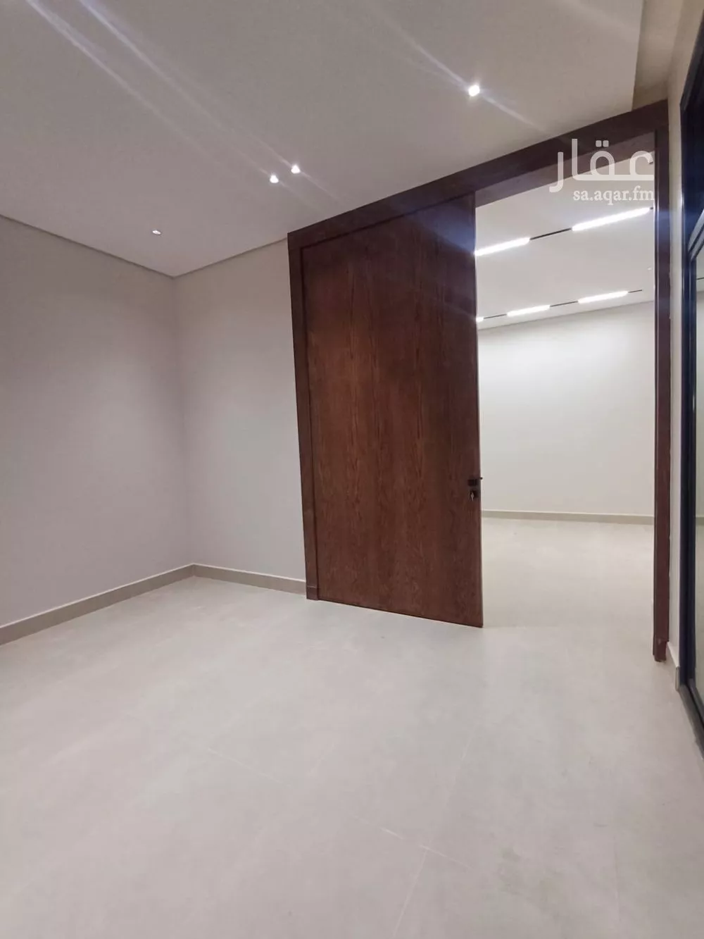 6 bedroom floor in Al Rimal 9