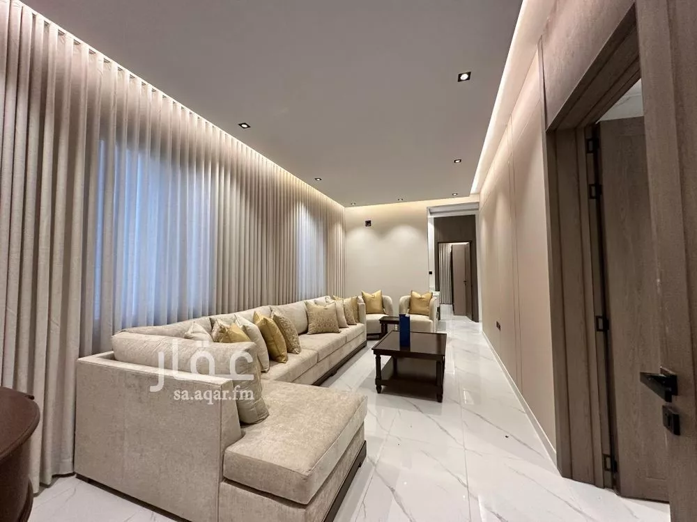 دور 4 غرف في عكاظ 9