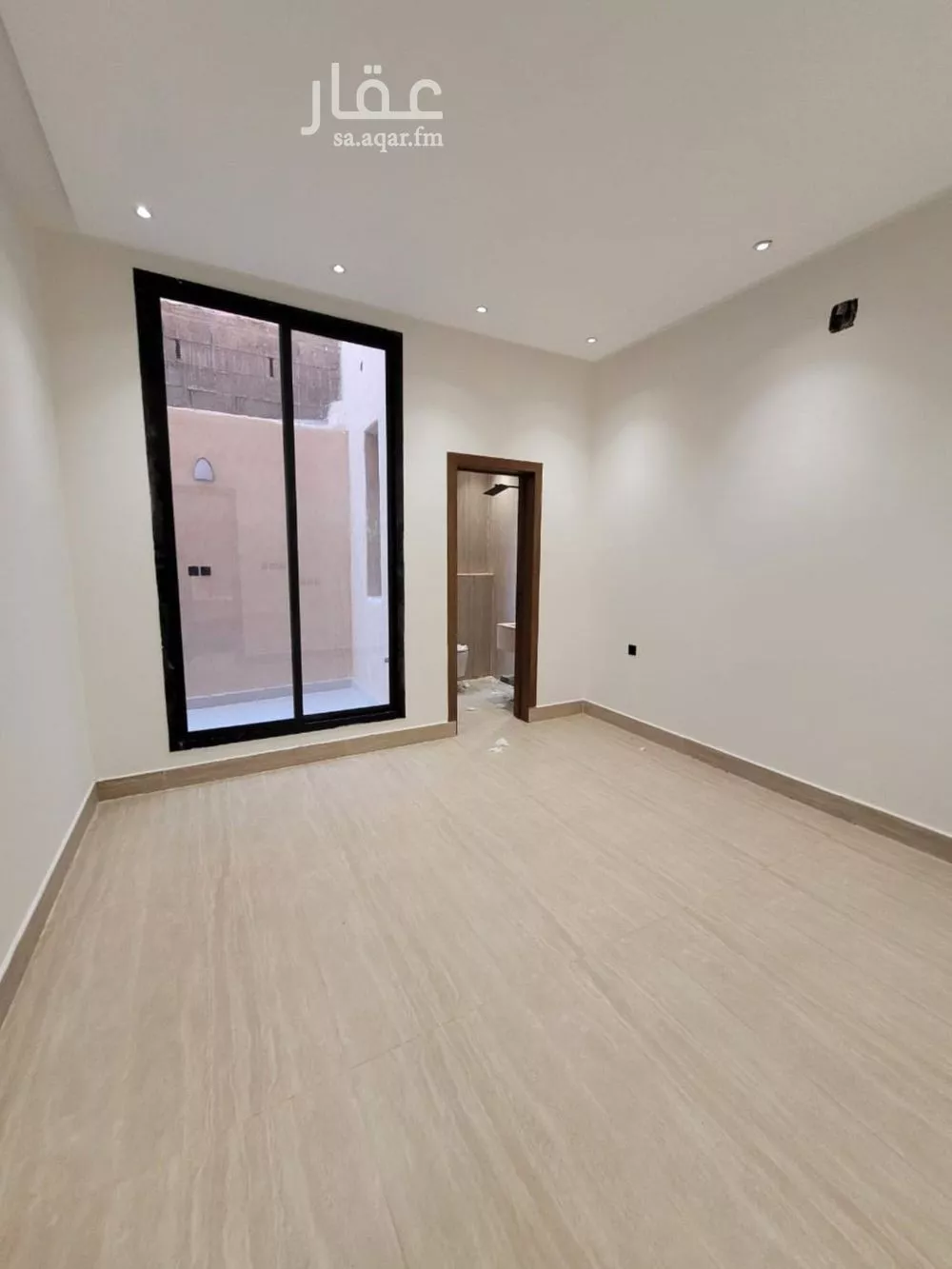 3 bedroom floor in Tuwaiq 12