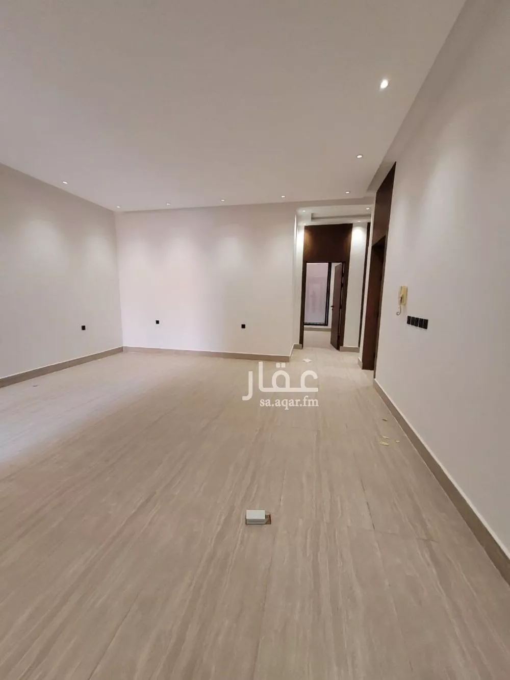 3 bedroom floor in Tuwaiq 9