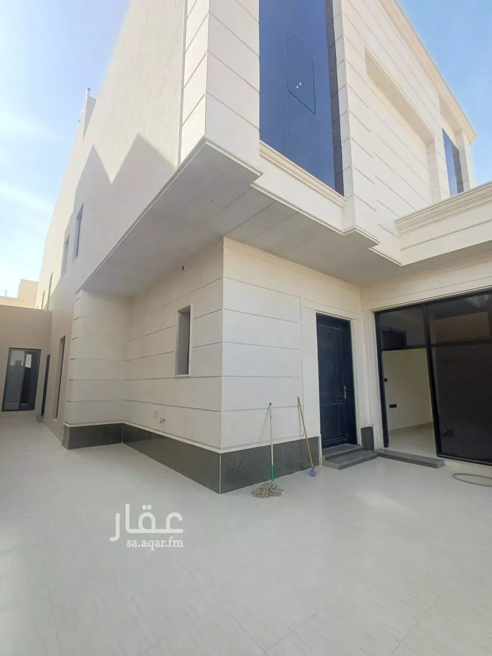 5 bedroom floor in Al Rimal 5