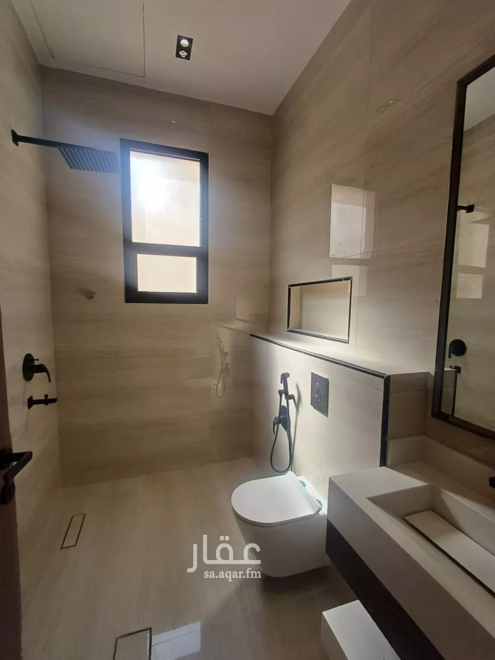 5 bedroom floor in Al Rimal 9